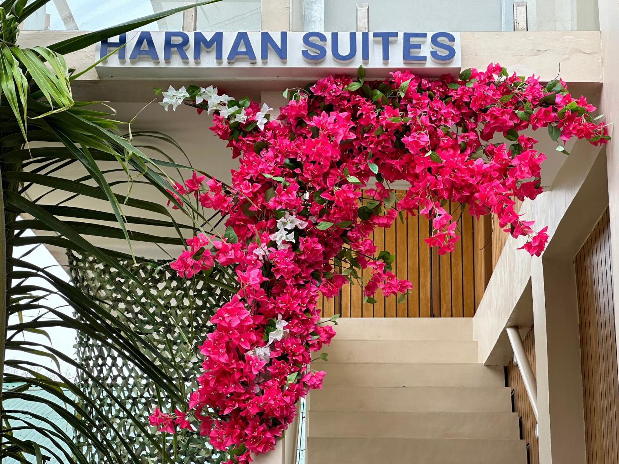 Harman Suites מואלבואל מראה חיצוני תמונה